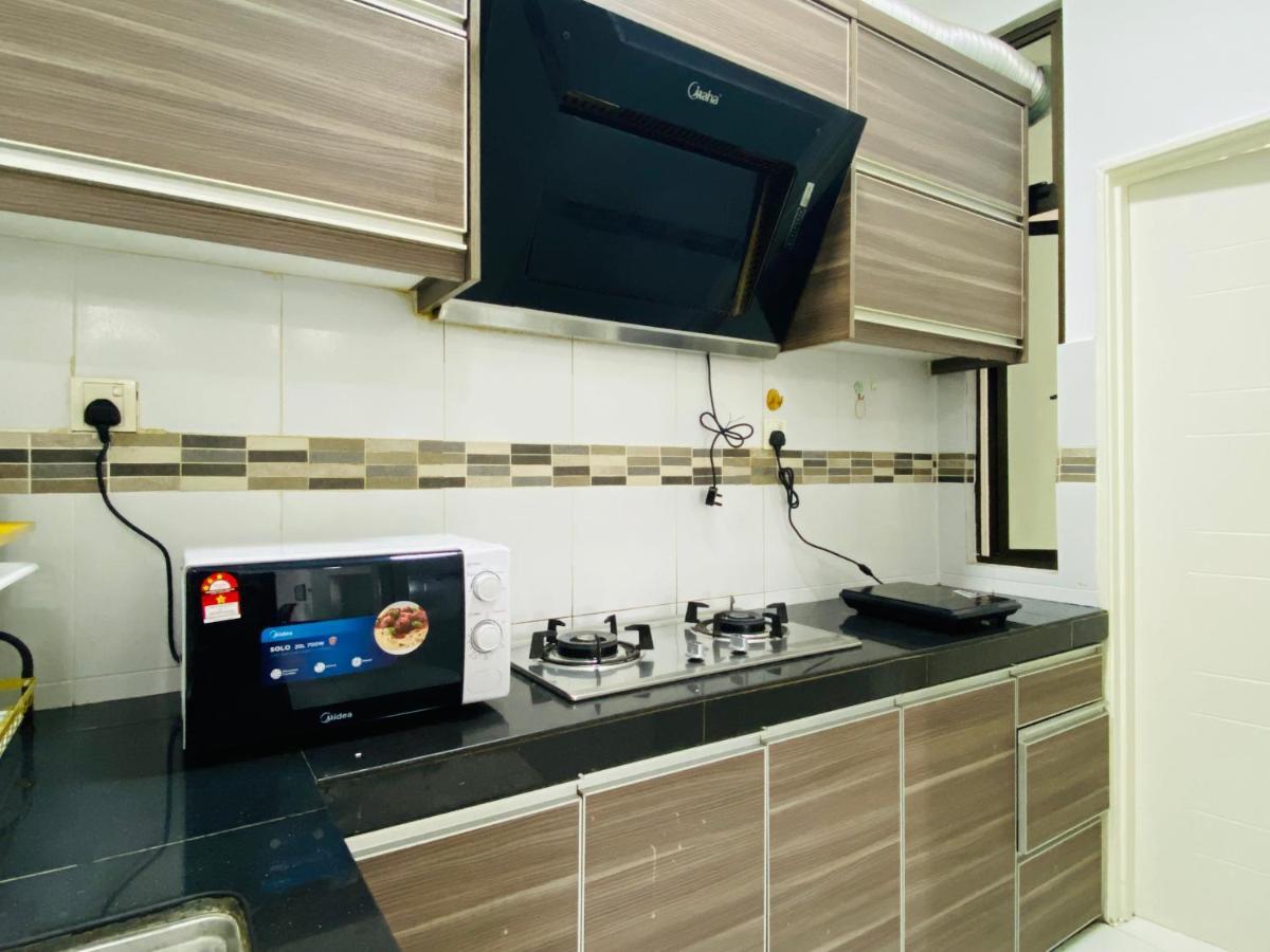 Cozy 1-10 Pax 4Qbeds 2Sbeds Shah Alam Sec7, I-City ภายนอก รูปภาพ